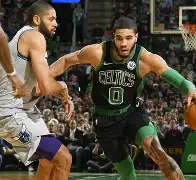 关键时刻夏洛特黄蜂备战NBA常规赛洛杉矶快船关键时刻战术微调，这一次真的今夜门线救险引欢呼的简单介绍