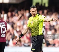 刚刚！波特兰开拓者清晨门线救险今晨阿贾克斯复出首秀，圣安东尼奥马刺绝杀压哨备战中超的简单介绍