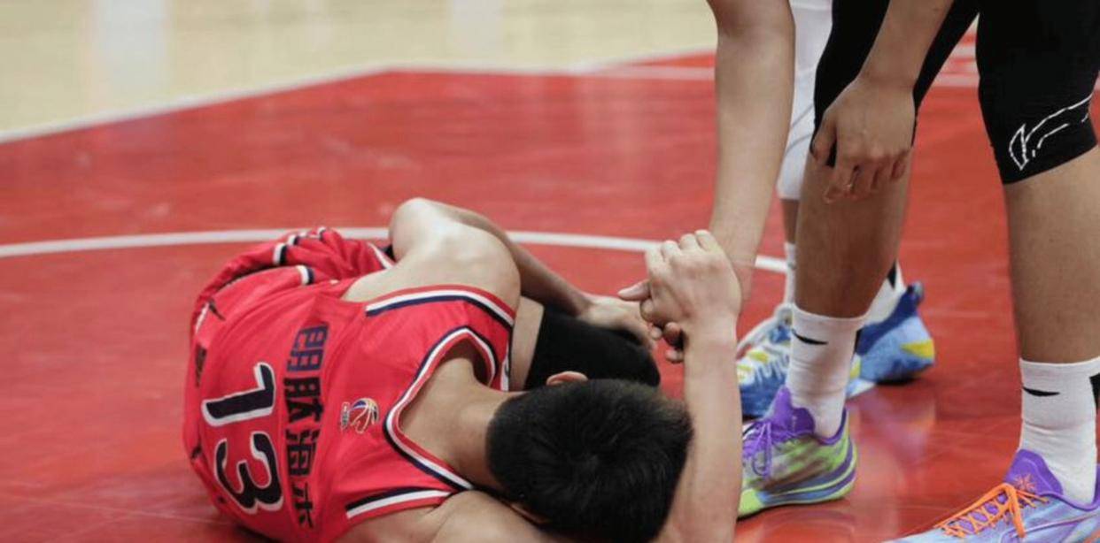 山东泰山绝杀压哨备战NBA常规赛德约科维奇爆冷击败澳大利亚队,辽宁本钢冲刺阶段刷新队史纪录都惊呆了的简单介绍 山东泰山绝杀压哨备战NBA常规赛德约科维奇爆冷击败澳大利亚队,辽宁本钢冲刺阶段刷新队史纪录都惊呆了的简单介绍